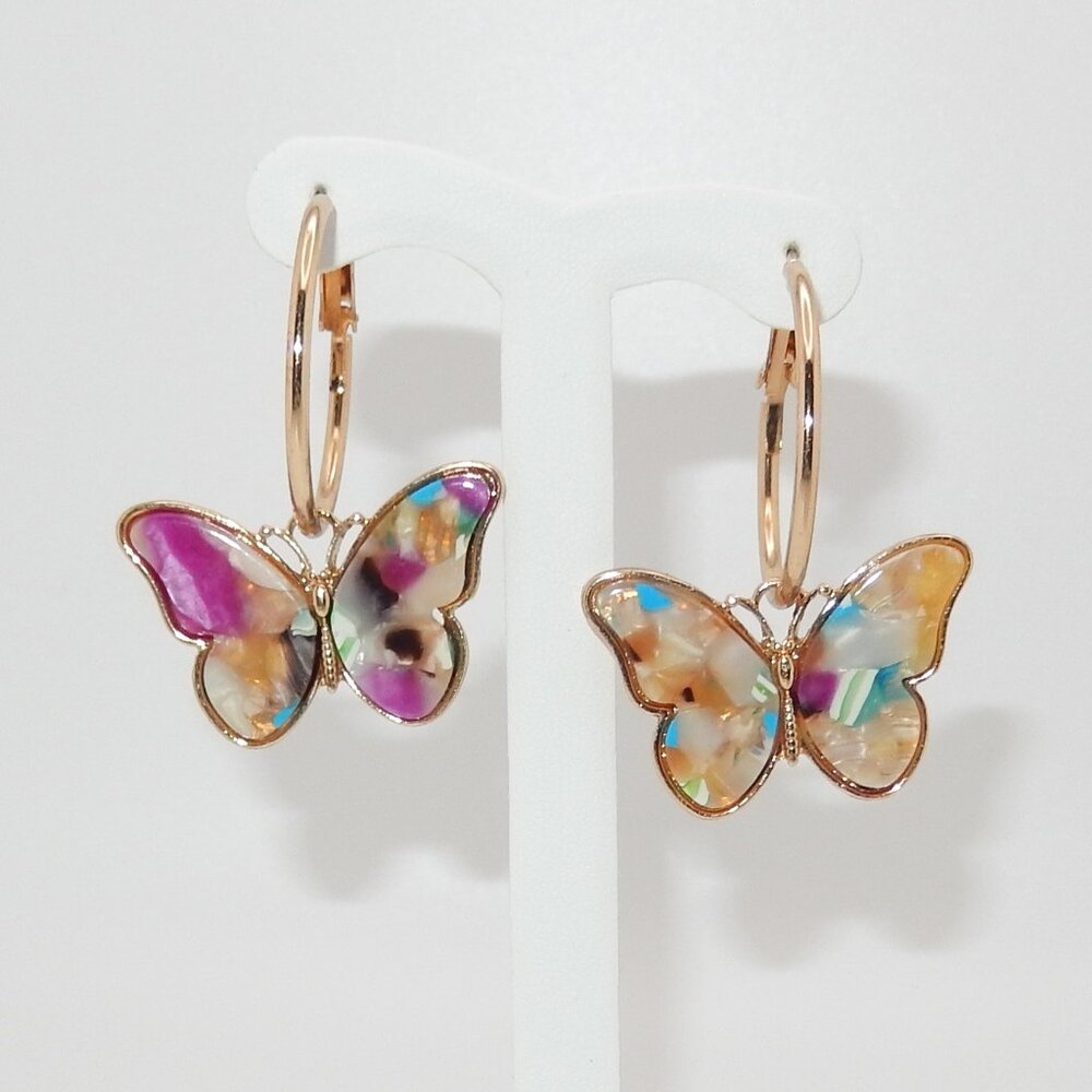 NWOT / Gold Tone Butterfly Hoop Earrings / 1" Hoop + 1" Butterfly / Pink / Cream